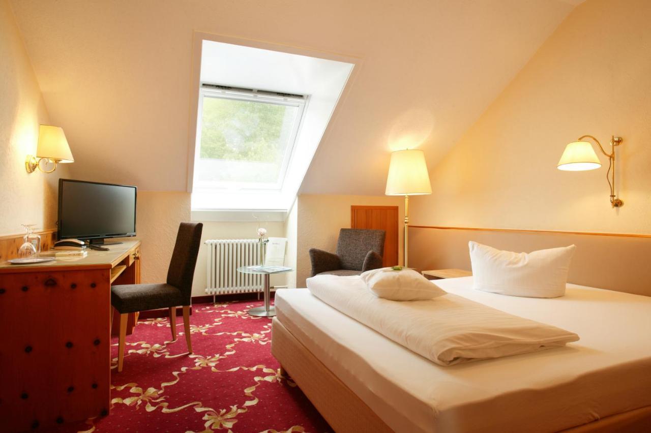 Hotel Ochsen Höfen an der Enz Екстериор снимка