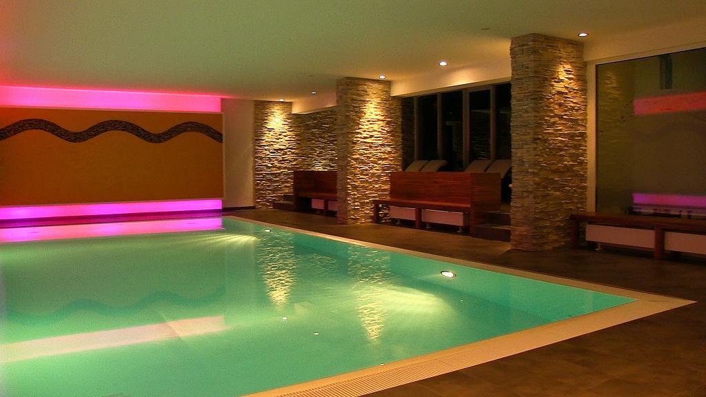 Hotel Ochsen Höfen an der Enz Екстериор снимка