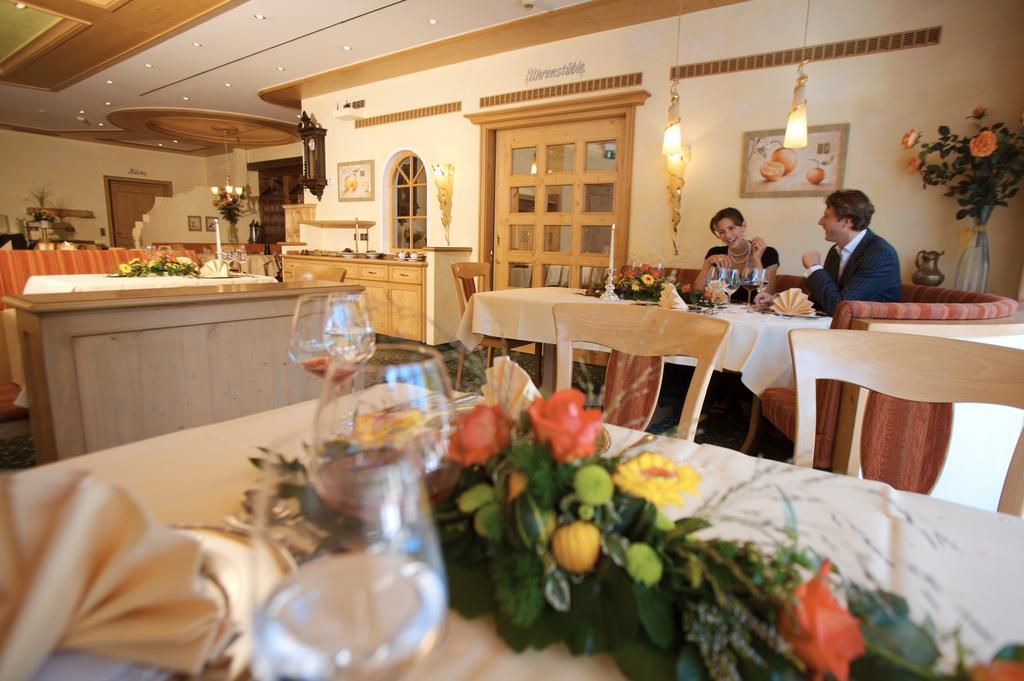 Hotel Ochsen Höfen an der Enz Екстериор снимка