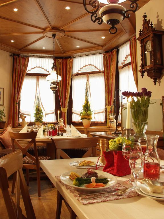 Hotel Ochsen Höfen an der Enz Екстериор снимка