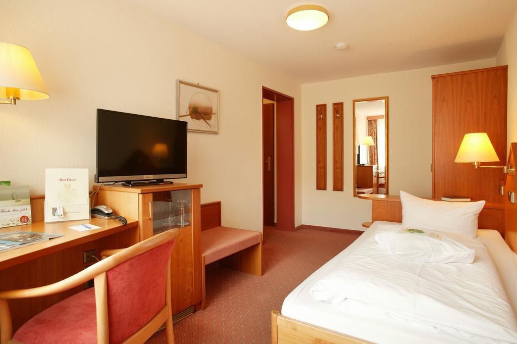 Hotel Ochsen Höfen an der Enz Екстериор снимка